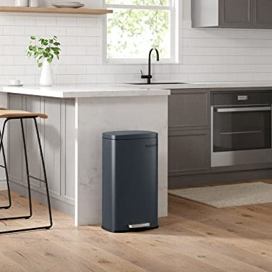Lixeira de cozinha, 30 L, lixeira com pedal, lixeira com pedal, tampa articulada, fechamento suave, SONGMICS, 2