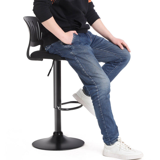 Cadeira alta ajustável em altura com encosto em forma de coroa