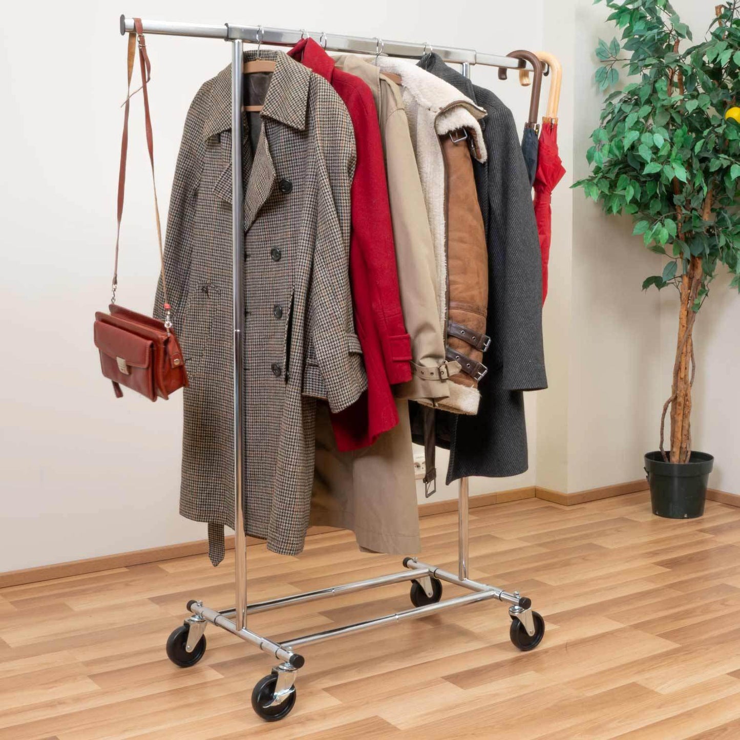 Cabideiro, estável, pode suportar até 100 kg, guarda-roupa com rodinhas, comprimento extensível, aço cromado, Tatkraft Darren, 8